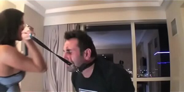 Beauty feet pussy licked