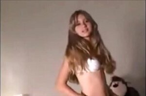 CHIBOLA MEXICANA ARRECHA SACA CALZONCITO Vanessa Ayup Almeida