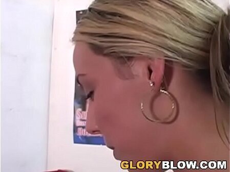 Delilah Strong Sucks Deepthroats Black Gloryhole