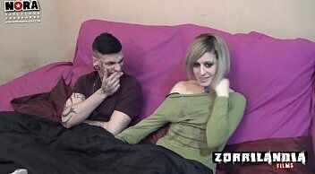 trailer.La primeriza cachonda