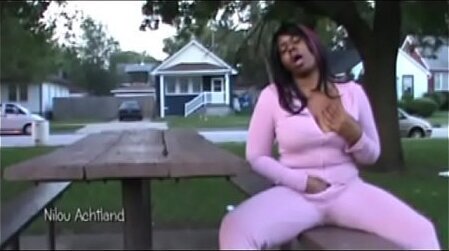 Sexy Pink Outdoors Masturbation Nilou Achtland