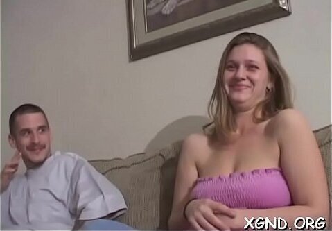 Non-professional bedroom porn camera