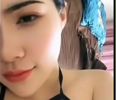 大奶正妹風騷自拍