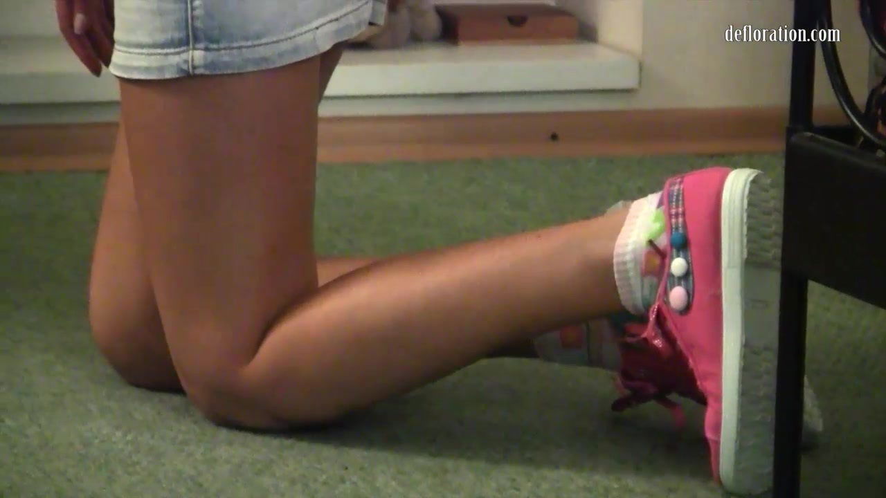 Lena Blonden - Solo Video