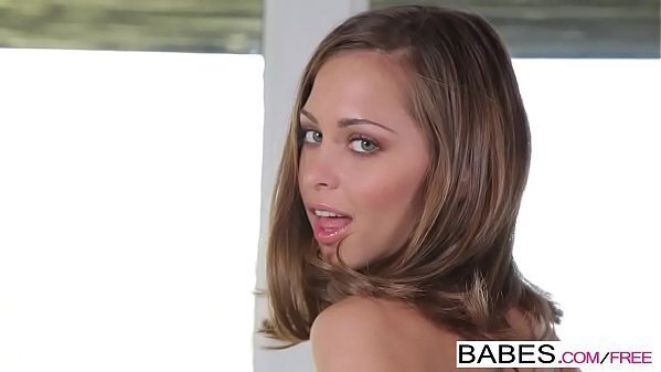 Babes.com Garden View starring Kris Slater Riley Reid clip