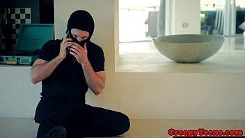 19yo pounded facialized intruder