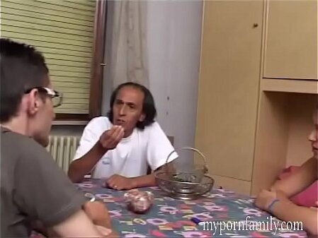 Shameless outrageous family Vol.