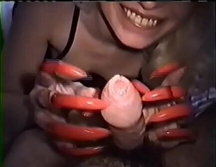 Super Longnails blowjob2