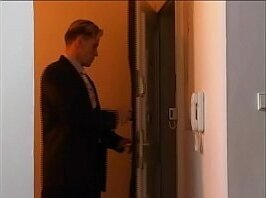 Masturbating Milf sucks a huge cock - eroticplanet