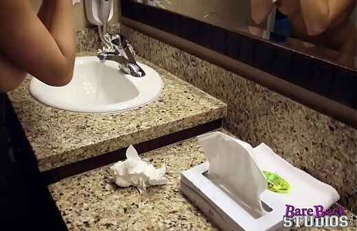 Cristi Family Vacation First Fuck (HD.mp4)