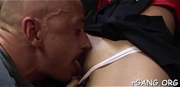 Hotties &amp_ men in group pleasure