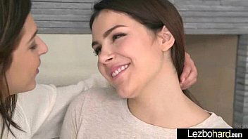 Action On Tape Between Lesbians Teen Hot Girls (Valentina Nappi &amp_ Leah Gotti) vid-29