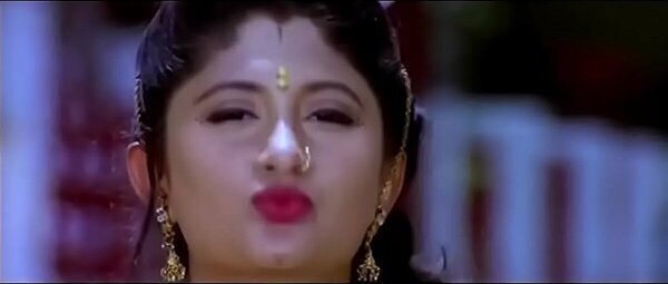 Soumya Latha Item Song Hodithale Hodithale Surya Great Kannada