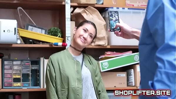 Shoplifting Case 8882548 With Busted Teenager