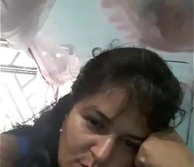 casada mostrando bundao