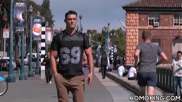 picking blowing muscular beach