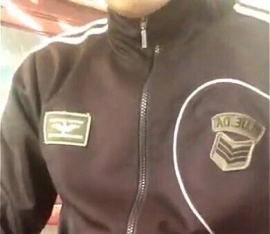 Livetream trai d&acirc_m &aacute_o kho&aacute_t