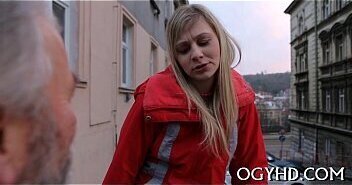 Young pussy filled by old ding-dong