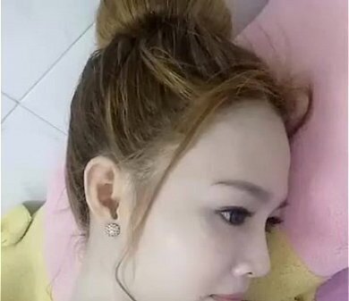 C&ocirc_ng Ch&uacute_a Banh Bướm vietnam girl show