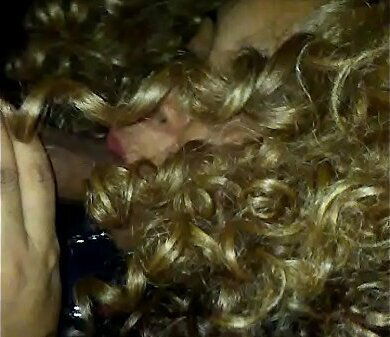 ALLOWS FILM WHILE BLEW