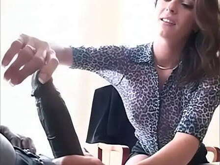 Neg&atilde_o picudo arromba colega trabalho quando ningu&eacute_m est&aacute_ empresa