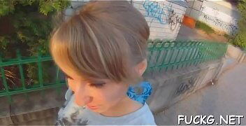 Sucking large livecam