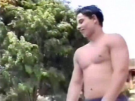 L&eacute_o Passos vers&aacute_til