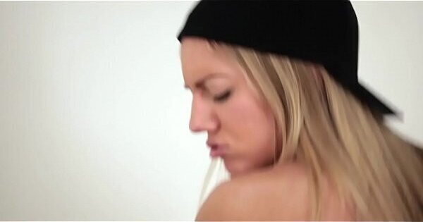 Floozy enjoys interracial fuck