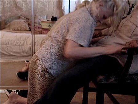 Mature Porn Star Hand ZiPorn