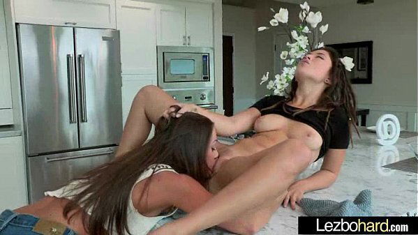 (Abigail &amp_ Daisy Summers) Teen Girls Make Love Scene mov-02