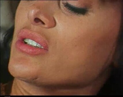 Vintage porn! Venere Bianca black stockings giving blow