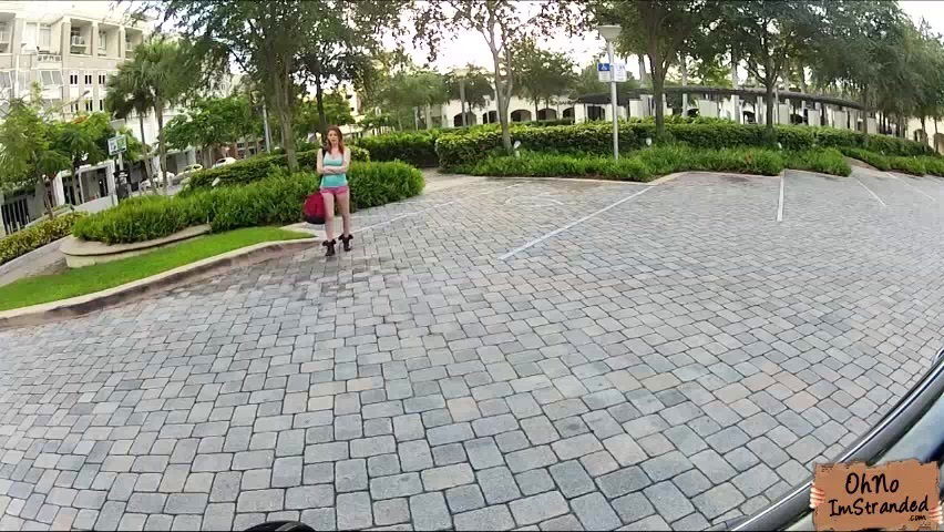 Rainia gets a revenge fuck from a stranger after her boyfriend dumped her