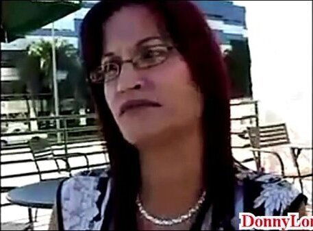 Donny Long teams nassty milf covers face