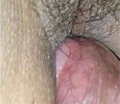 novia saliendo escuela