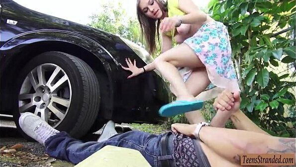 Lovely teen London Smith gets pounded countryside