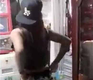 Melanie Diaz Bailando Bien Rico