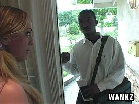 white girl Roxi fucks religious black