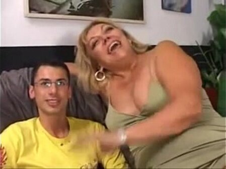 gets fucked from DesiresBBW .com