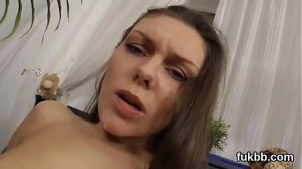 Wacky hottie stretches vagina enjoys hardcore fucking