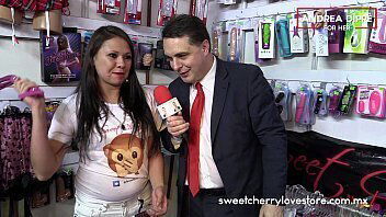 Andrea Diprè for HER - sweetcherrylovestore.com.mx