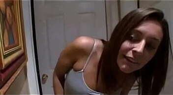 Sexy young girl seduces step Gracie Glam