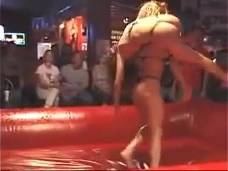 2003-04-25 N.O. Outlaw Demo 2003-04-25... from Oilwrestlers.com