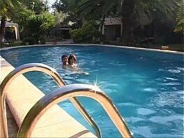 Pornstar Louise Lamour fuck lucky dudes Finca Leidenschaft