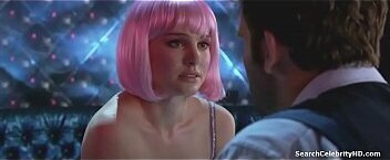 Natalie Portman in Closer 2004