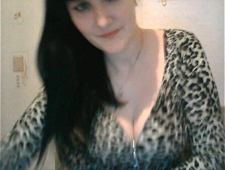 booby Ukraine showing pussy