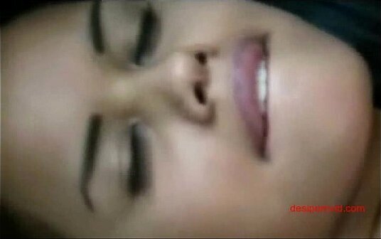 Indian Couple park their fuck (new)