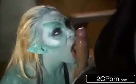 Doctor Fucks Sexy Mutant Victoria Summers