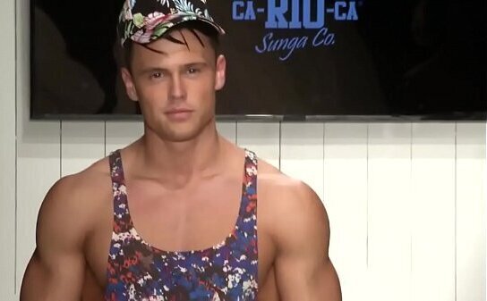 S&Oacute_ TESUDOS SUNGA