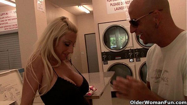 Blonde milf picked from laundry makes porn movie