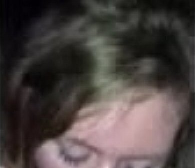 Random white girl blows